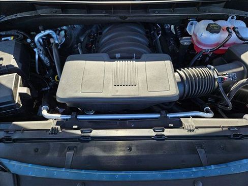 New 2025 GMC Yukon XL Denali w/ Denali Reserve Package image 16