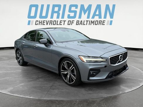 Used 2019 Volvo S60 T6 R-Design AWD/4WD image 1