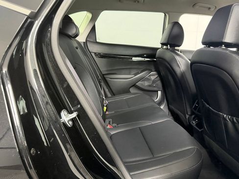 Used 2025 Kia Seltos EX AWD/4WD image 29