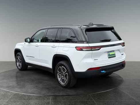Used 2022 Jeep Grand Cherokee Trailhawk AWD/4WD image 7