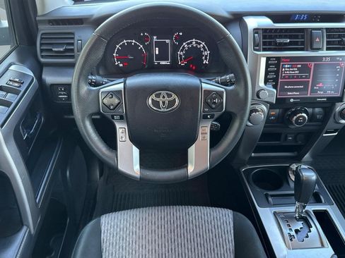 Used 2024 Toyota 4Runner SR5 AWD/4WD image 27