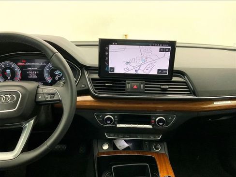 Used 2023 Audi Q5 2.0T Premium Plus w/ Premium Plus Package AWD/4WD image 15