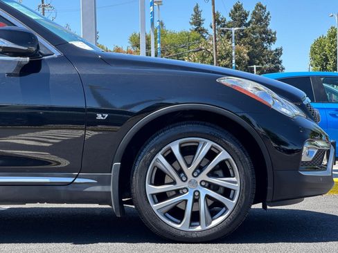 Used 2016 INFINITI QX50 AWD w/ Deluxe Touring Package image 36