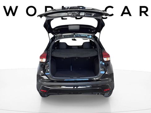 Used 2024 Nissan Kicks SR image 26