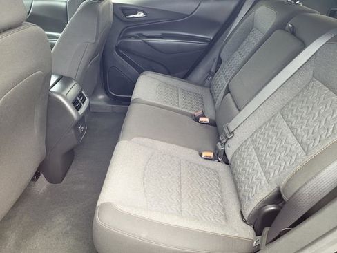 Used 2022 Chevrolet Equinox LT AWD/4WD image 13