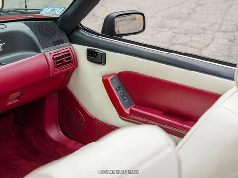 Used 1989 Ford Mustang GT RWD image 33