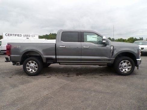 New 2025 Ford F350 Lariat w/ Lariat Ultimate Package image 5