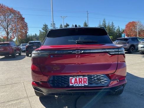 New 2026 Chevrolet Equinox EV RS image 6