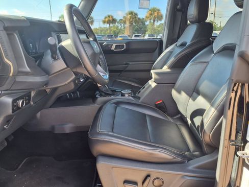 Used 2025 Ford Bronco Badlands AWD/4WD image 25