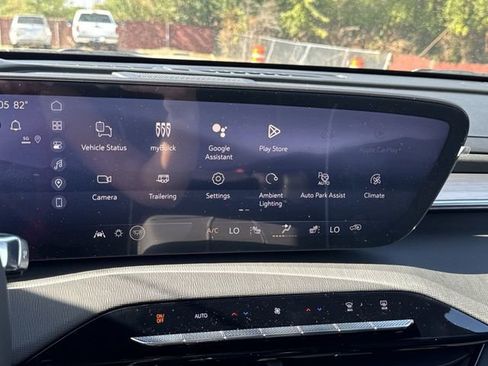 New 2026 Buick Enclave Preferred w/ Super Cruise Package image 16