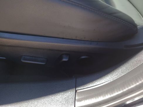 Used 2024 MAZDA MAZDA3 s image 17