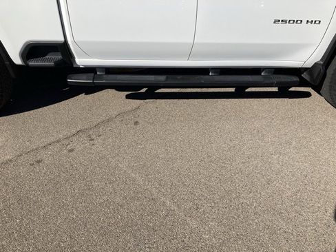 Used 2024 Chevrolet Silverado 2500 Custom w/ Custom Value Package image 7
