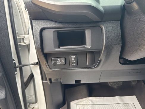 Used 2016 Toyota Tacoma 4x4 Double Cab image 14