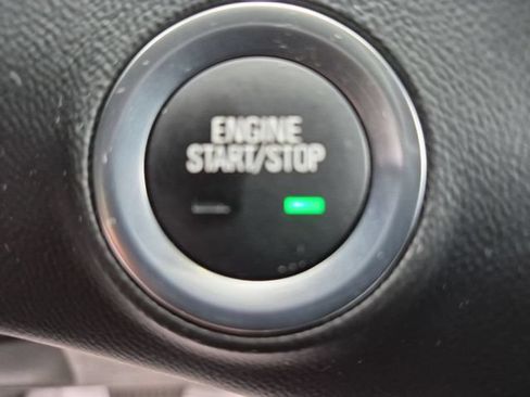 Used 2023 GMC Terrain SLT AWD/4WD image 21