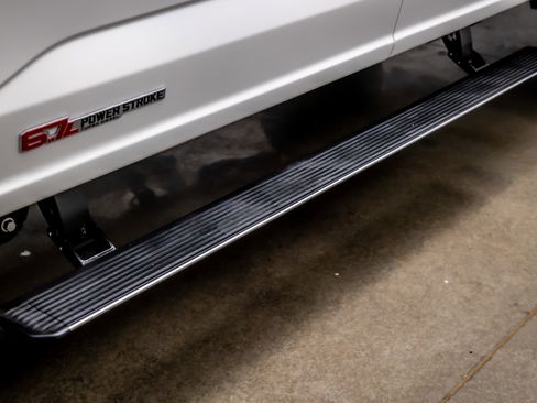 Used 2023 Ford F350 Limited w/ FX4 Off-Road Package image 20