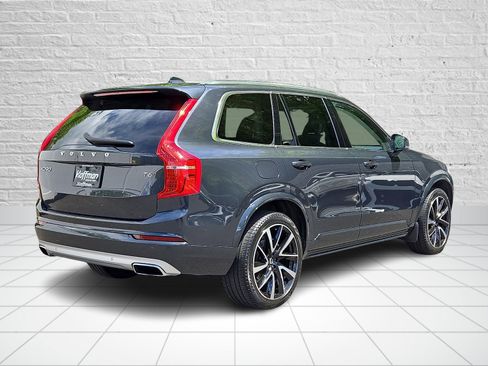 Used 2021 Volvo XC90 T6 Momentum w/ Advanced Package AWD/4WD image 6