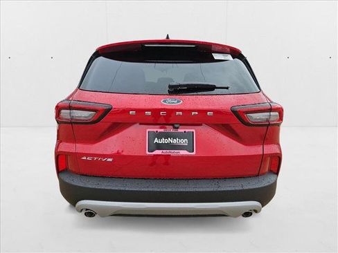 New 2025 Ford Escape Active image 8