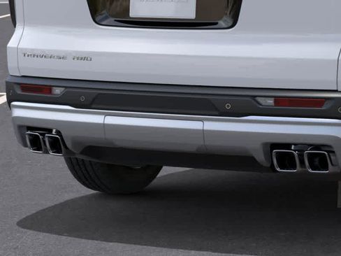New 2026 Chevrolet Traverse LT w/ Driver Confidence Package image 14