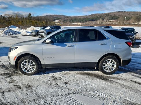 Used 2022 Chevrolet Equinox LT image 5