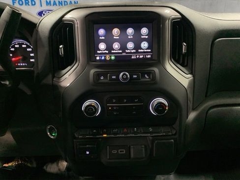 Used 2023 Chevrolet Silverado 1500 Custom Trail Boss w/ Realtree Special Edition image 9