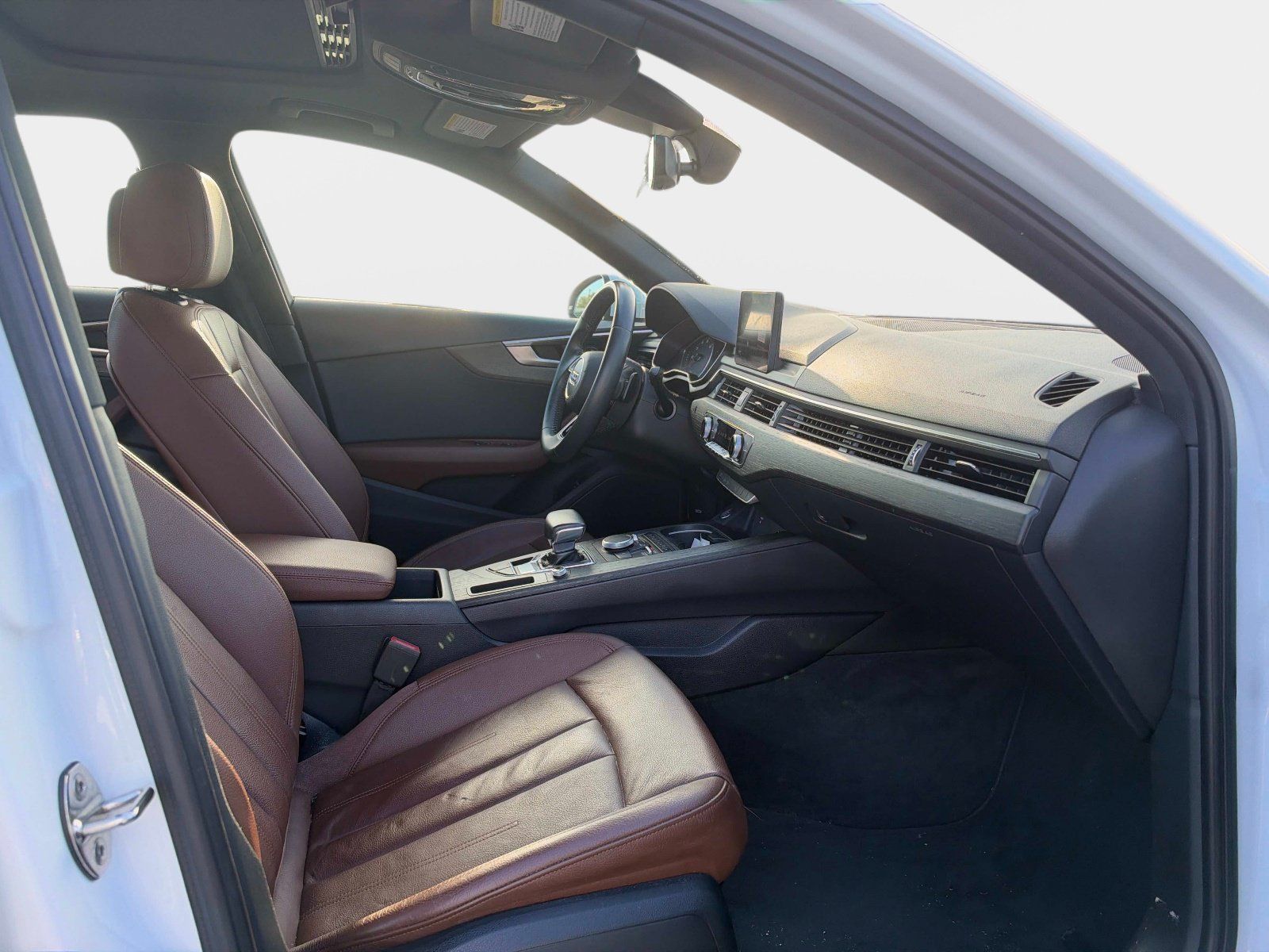 Used 2019 Audi A4 2.0T Premium FWD image 7