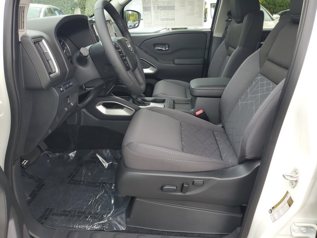 New 2026 Nissan Frontier SV w/ SV Convenience Package RWD image 13