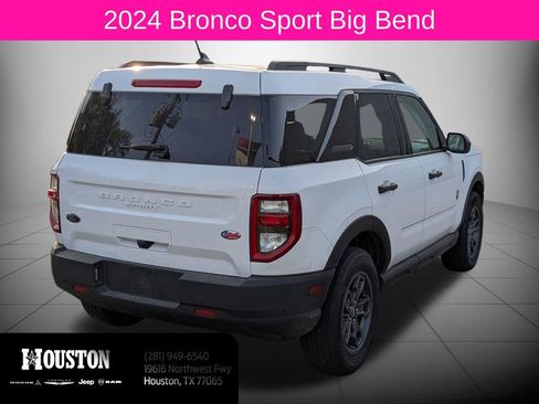 Used 2024 Ford Bronco Sport Big Bend w/ Convenience Package image 2
