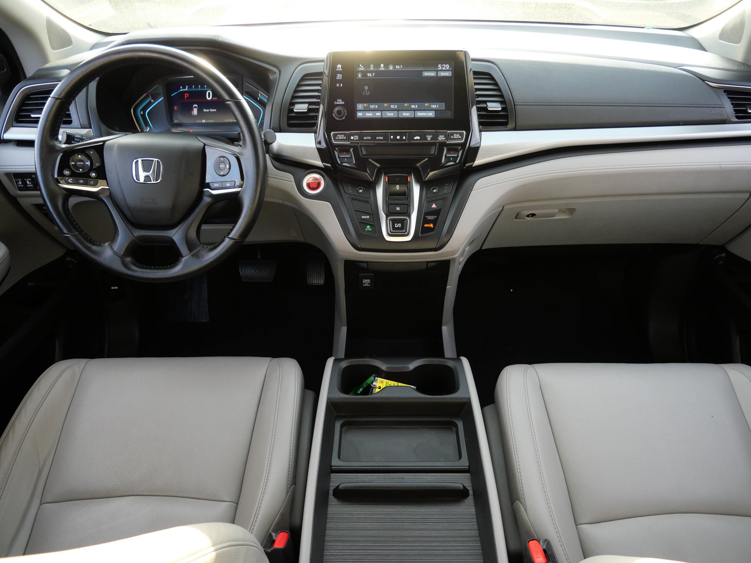 Used 2018 Honda Odyssey EX-L image 10