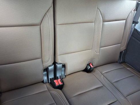 Used 2024 Chevrolet Tahoe High Country AWD/4WD image 19