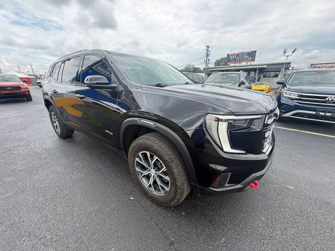 Used 2024 GMC Acadia AT4 w/ Luxury Package AWD/4WD image 1