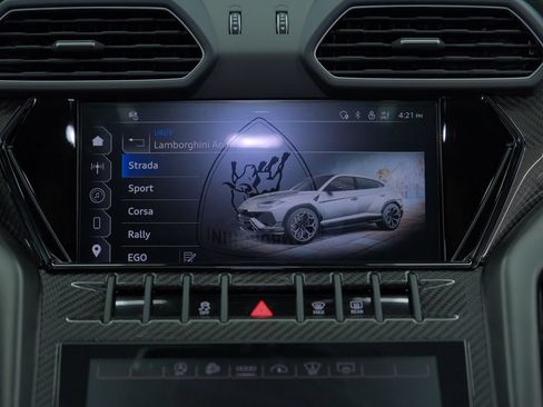 Used 2023 Lamborghini Urus Performante AWD/4WD image 61