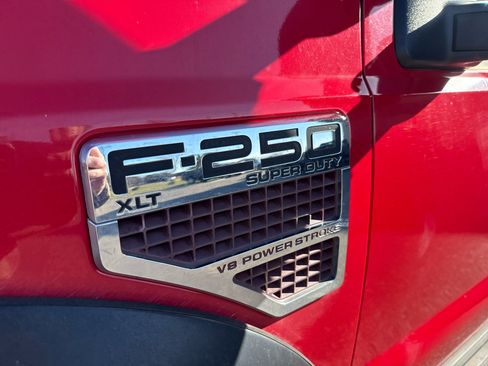 Used 2009 Ford F250 XLT image 9