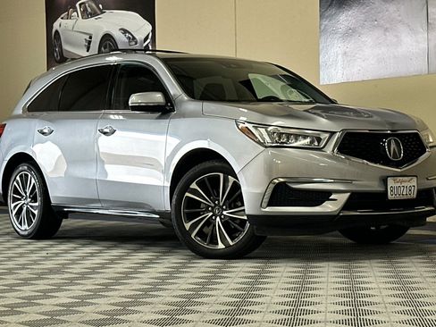 Used 2020 Acura MDX SH-AWD w/ Technology Package image 2