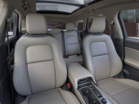 New 2026 Lincoln Corsair Reserve w/ Jet Appearance Package FWD image 10