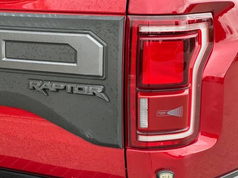 Used 2020 Ford F150 Raptor w/ Equipment Group 802A Luxury AWD/4WD image 32