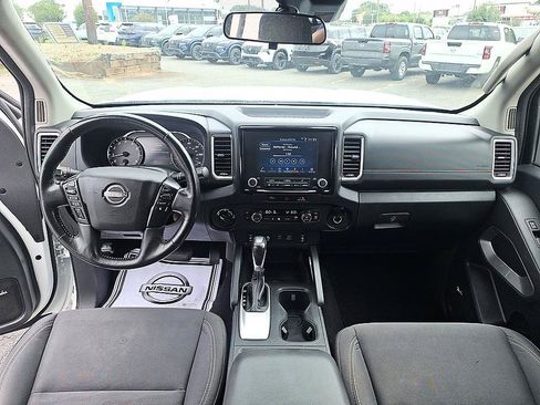 Used 2023 Nissan Frontier SV w/ Technology Package AWD/4WD image 19