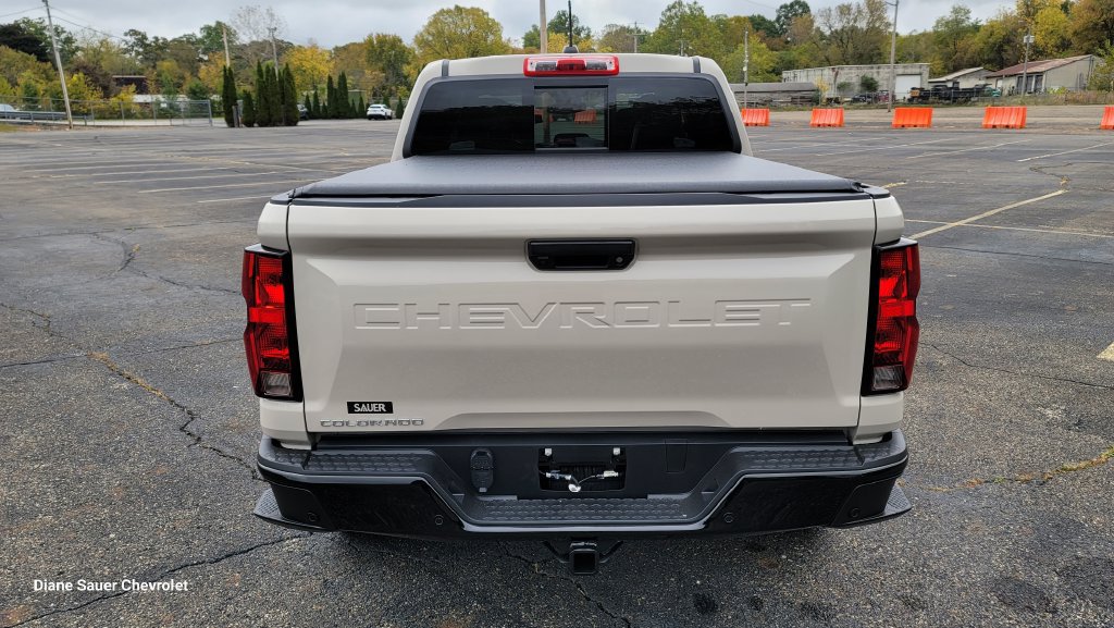 New 2026 Chevrolet Colorado Trail Boss AWD/4WD image 10