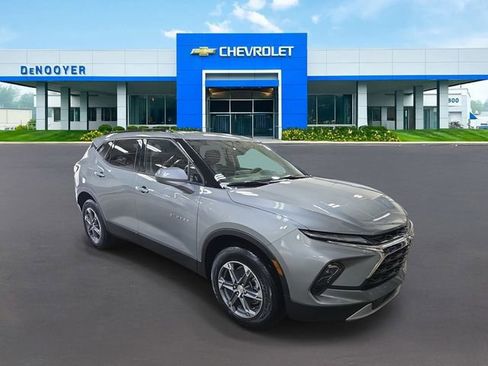 New 2026 Chevrolet Blazer LT w/ Convenience Package image 3