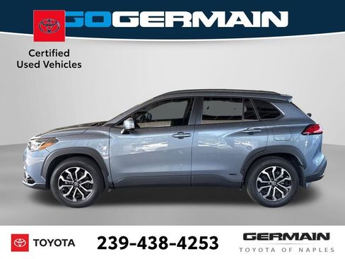 Used 2024 Toyota Corolla Cross AWD Hybrid image 3