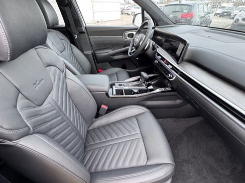 New 2025 Kia Sorento SX Prestige image 12
