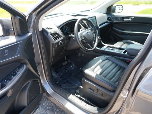 Used 2024 Ford Edge SEL w/ Convenience Package AWD/4WD image 15