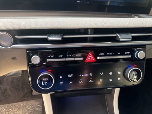 New 2026 Hyundai Tucson Limited w/ Tow & Go Package image 23