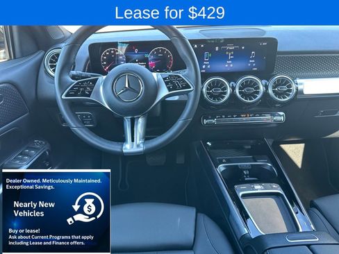 Used 2025 Mercedes-Benz GLB 250 4MATIC image 4