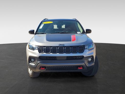 Used 2022 Jeep Compass Trailhawk w/ Sun and Sound Group image 2