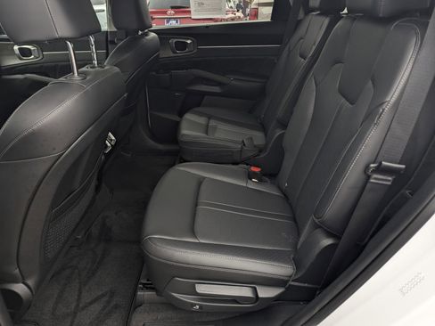 Used 2026 Kia Sorento SX AWD/4WD image 8