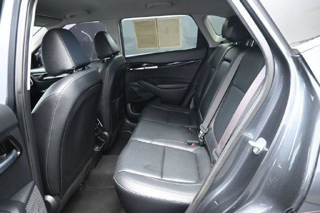 Used 2024 Kia Seltos EX FWD image 11
