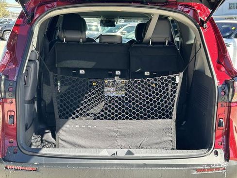 Certified 2023 Toyota Sienna LE image 13