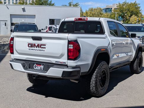 Used 2025 GMC Canyon AT4 w/ AT4X Package AWD/4WD image 3