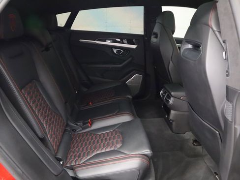 Used 2021 Lamborghini Urus image 23