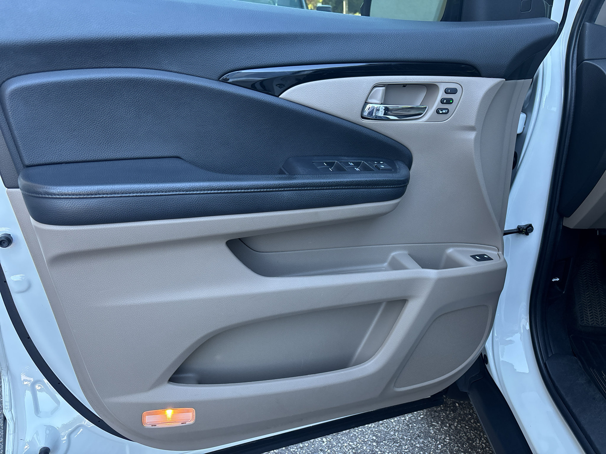 Used 2021 Honda Pilot Touring image 20